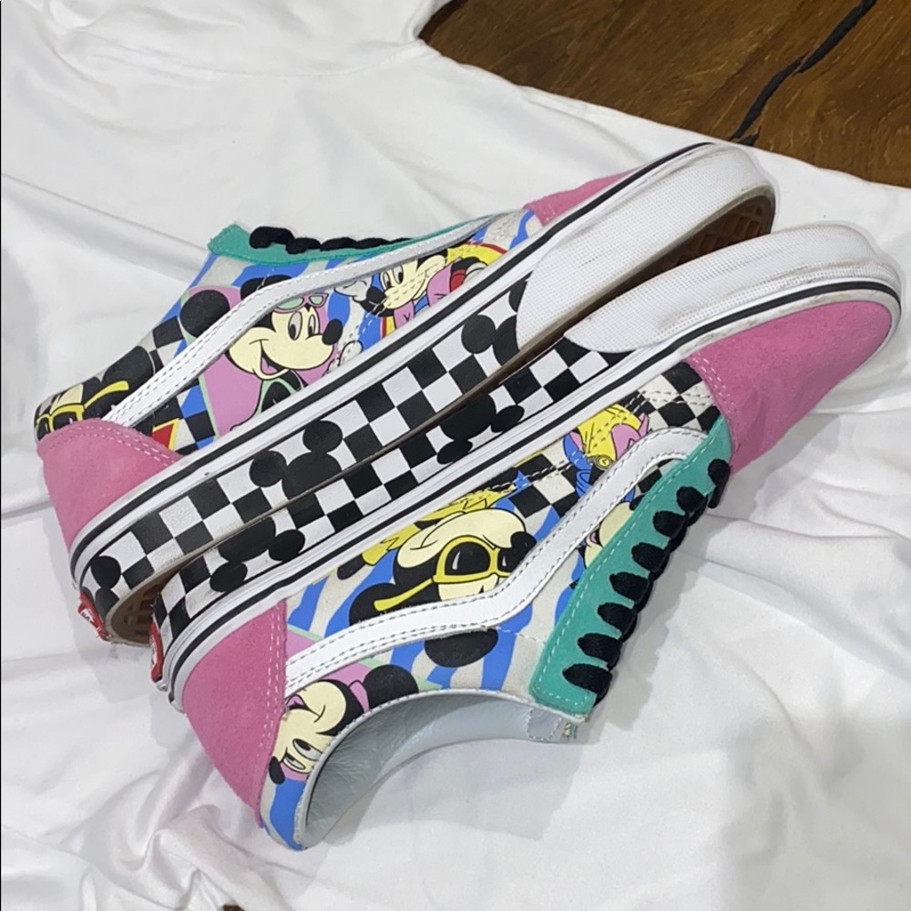 Disney Vans 80’s Beach Party Old Skool